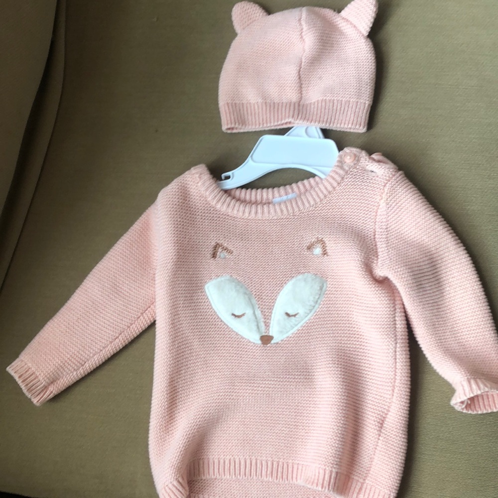 Carters baby girl sweater with matching hat. 3 months